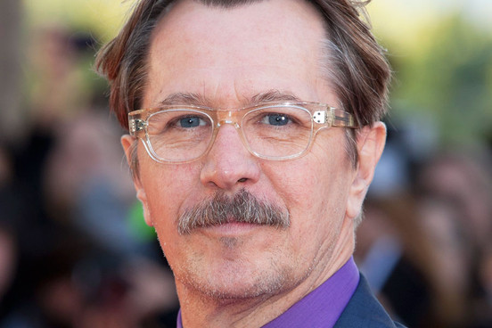 Gary Oldman clear glasses